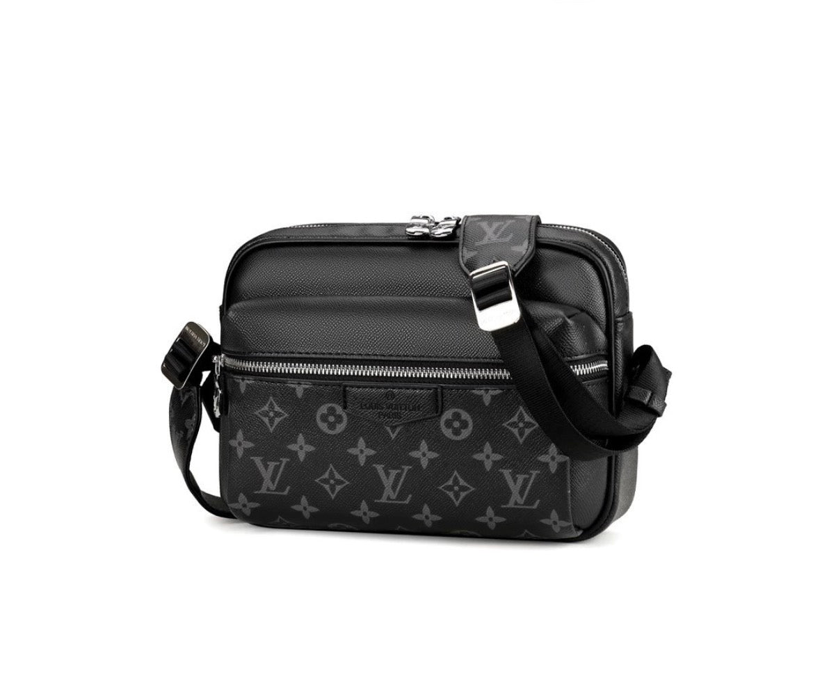 Louis Vuitton Avenue Slingbag Black