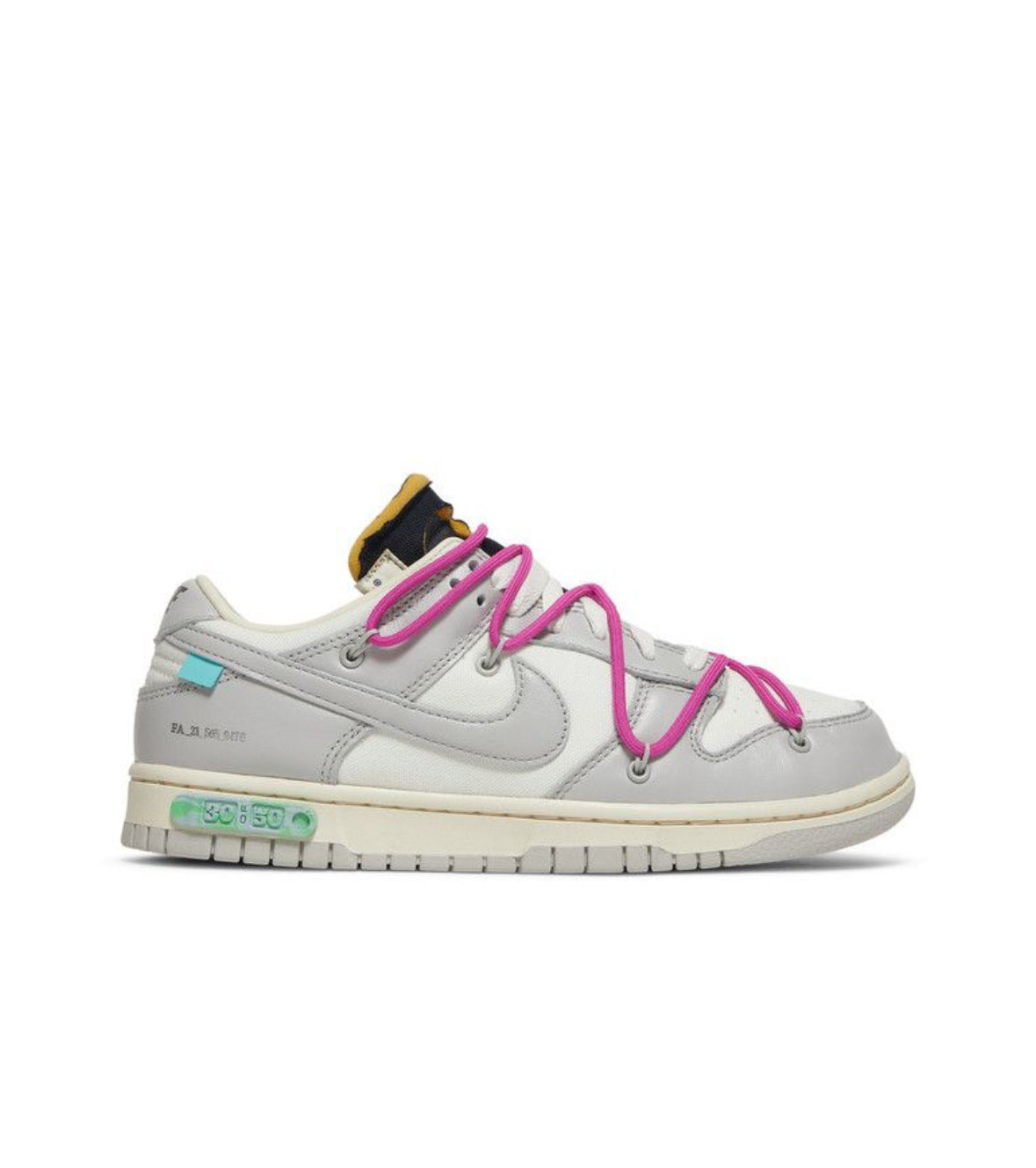 Off-White x Nike Dunk Low LOT 30 of 50